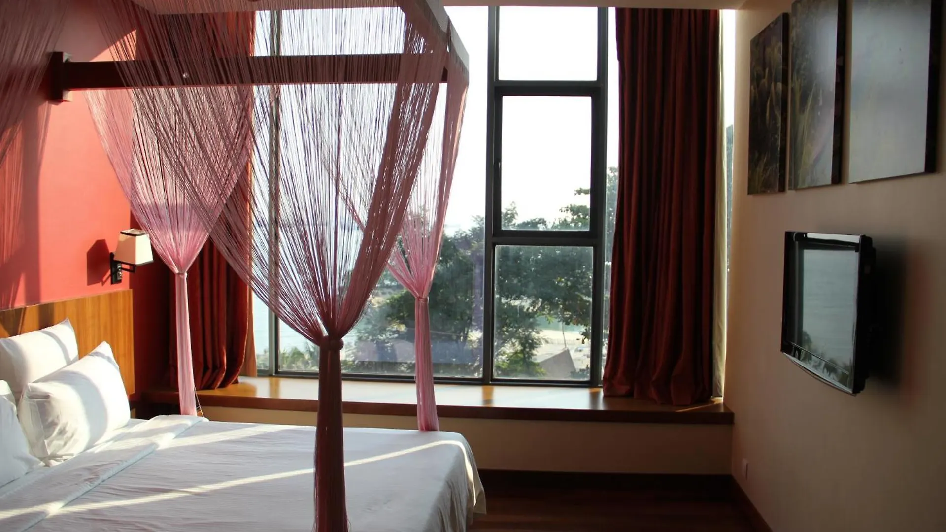 Siloso Beach Resort - Sentosa Singapore